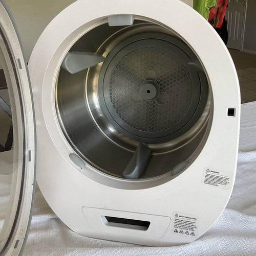 Compact Clothes Dryer